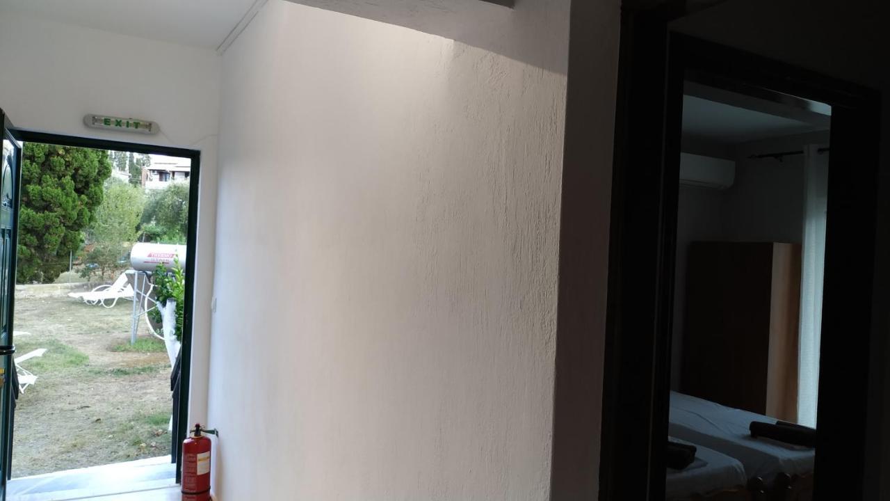 Dassia Green Apartments